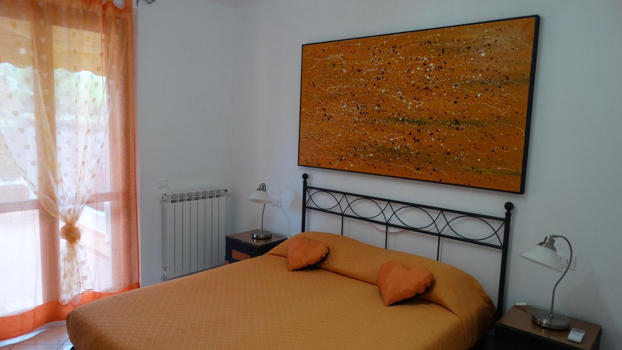 Rose Apartment Luni Екстер'єр фото