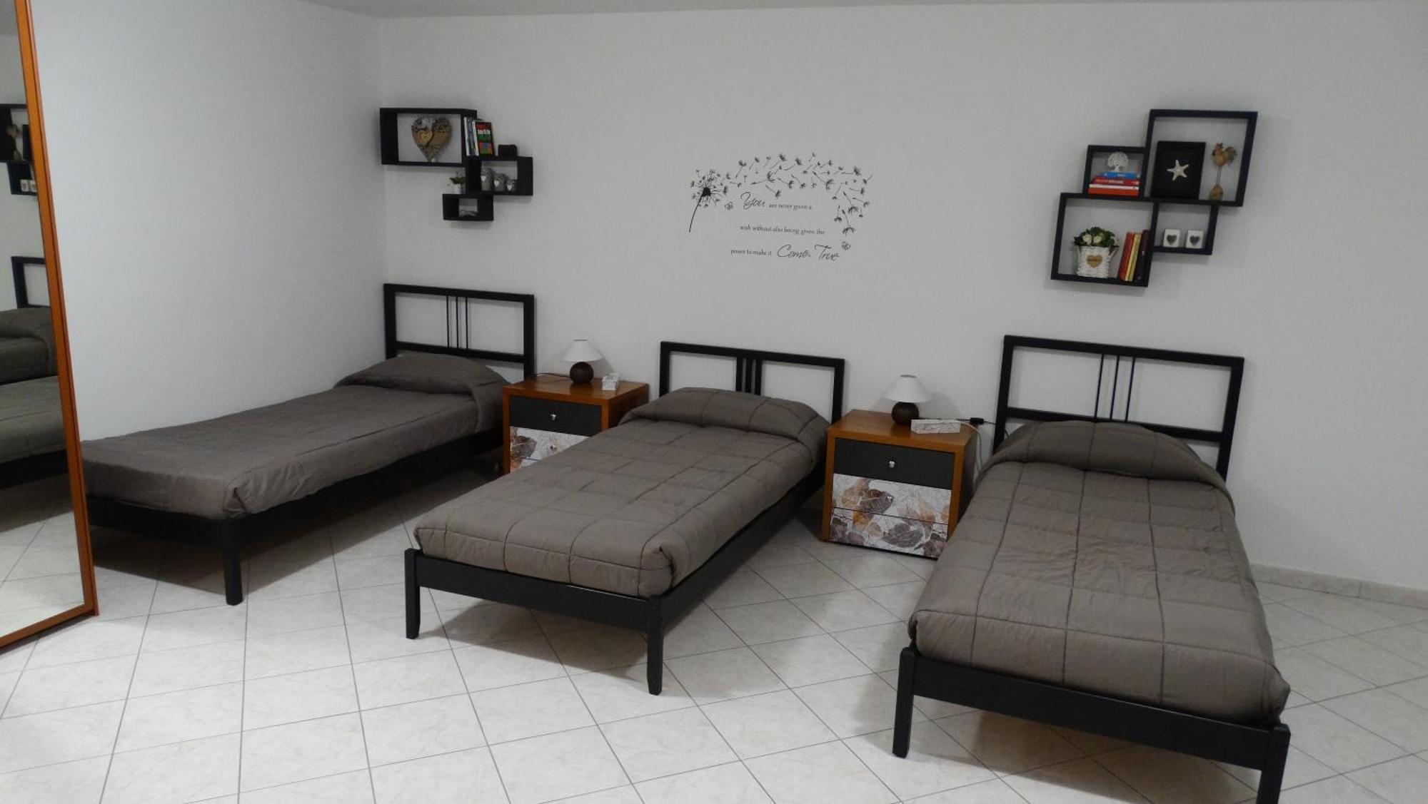 Rose Apartment Luni Екстер'єр фото
